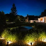 L Eden Aux Hirondelles & 4*