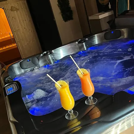 Eden Aux Hirondelles 4*