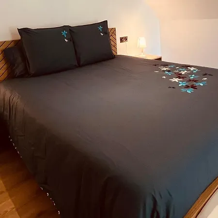 Eden Aux Hirondelles Gasthuis